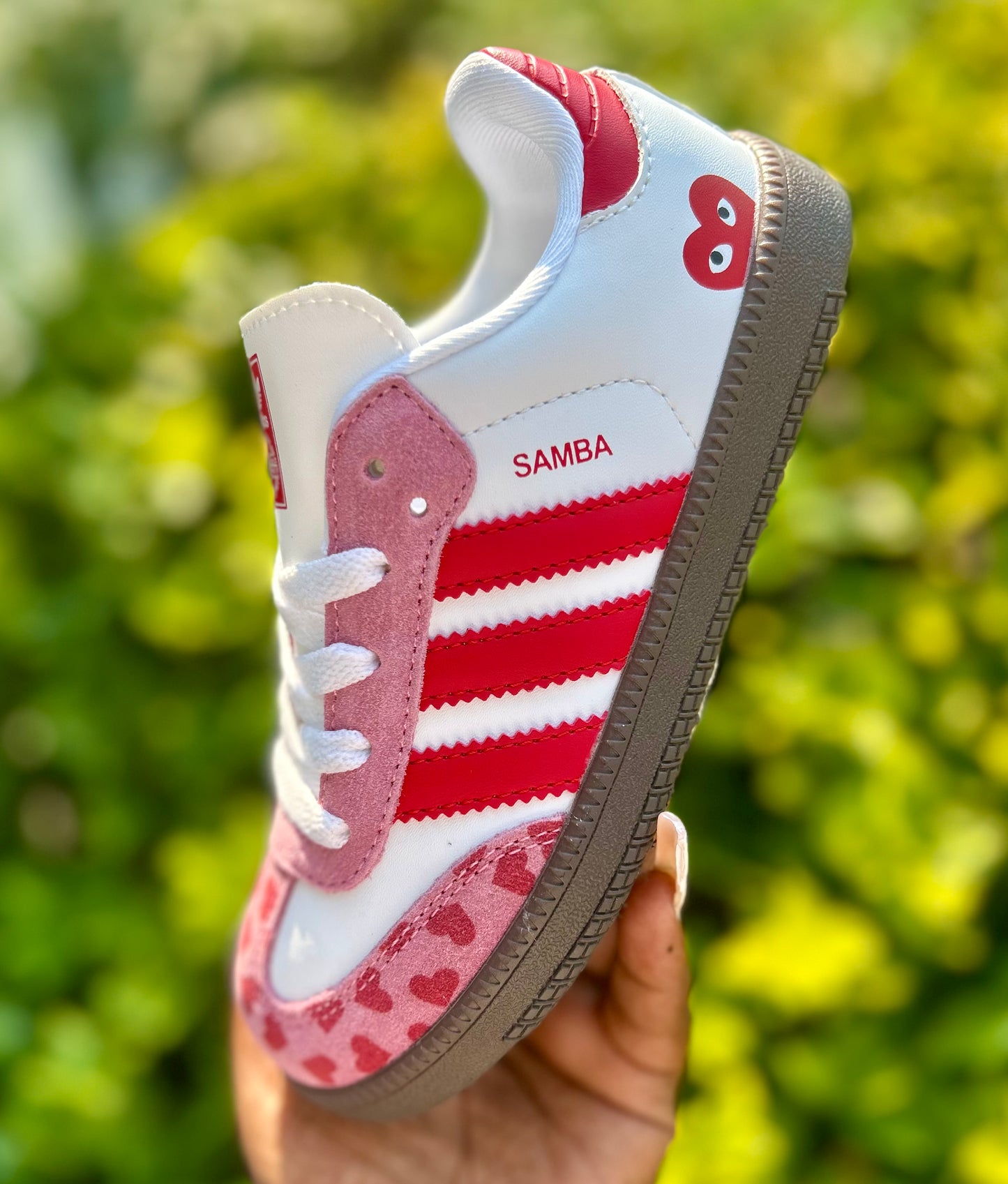“Let’s play” Sambas